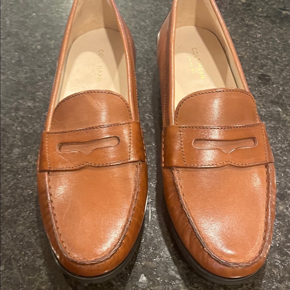 Classic Women’s Brown Leather Penny Loafers